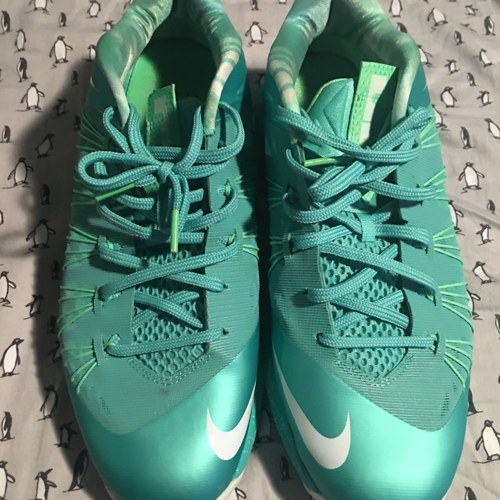 Lebron Easter - image 2